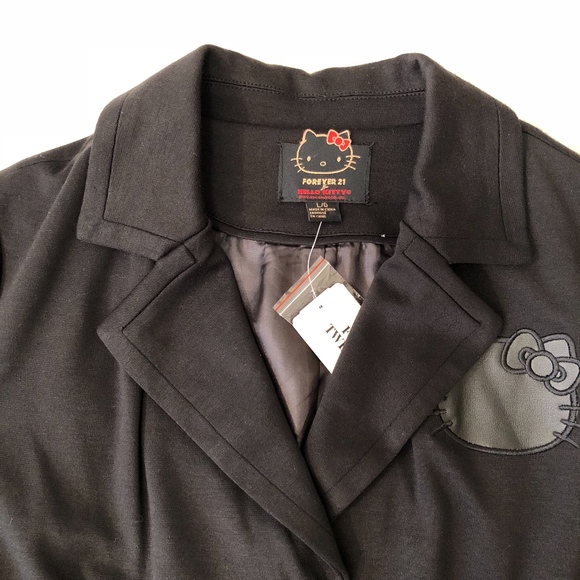 Hello Kitty Black Blazer - Picture 4 of 7